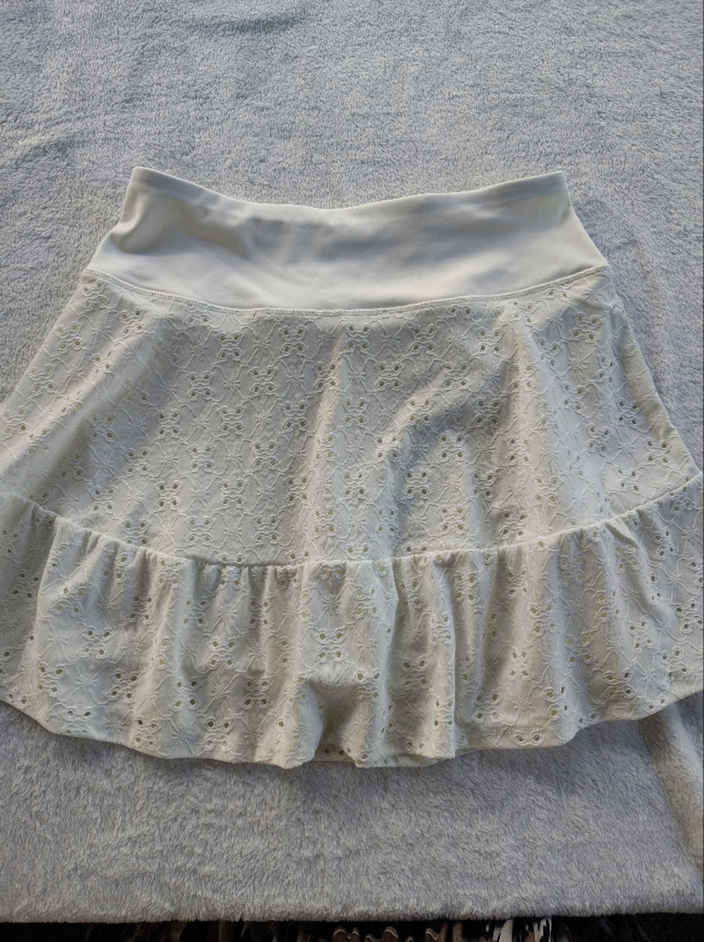 Aeropostale Women's Cream Eyelet Ruffle Mini Skirt - Elegant Summer Style
